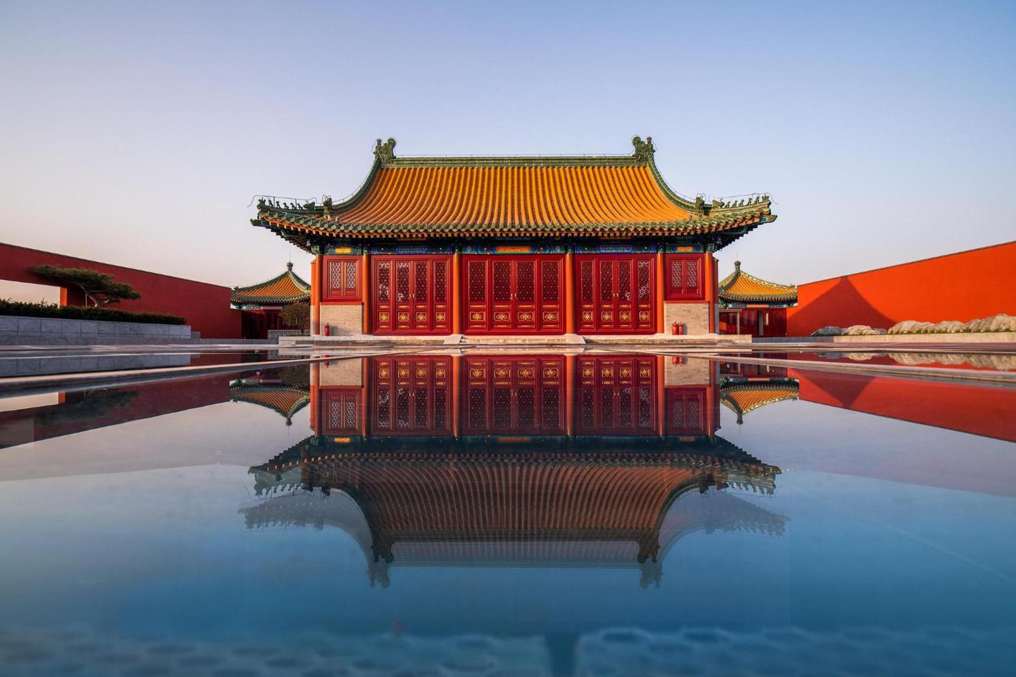 Base-Beijing Wangfujing Serviced Apartment- In Hutong &Bike Rental &Close To Forbidden City, Tian'Anmen Square &Subway Nearby &Free Coffee &Washing Machine,Kitchen &Restaurant Discount &English Speaking &High Speed Free Wifi Pequim Exterior foto The Forbidden City
