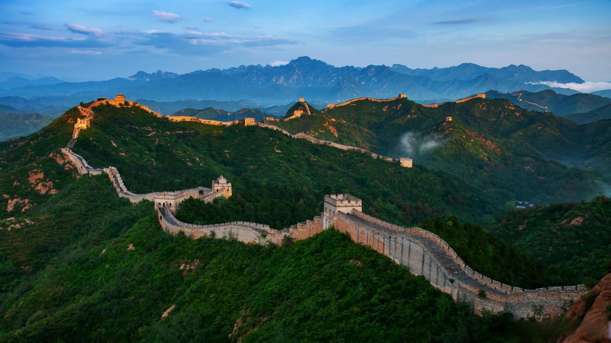 Base-Beijing Wangfujing Serviced Apartment- In Hutong &Bike Rental &Close To Forbidden City, Tian'Anmen Square &Subway Nearby &Free Coffee &Washing Machine,Kitchen &Restaurant Discount &English Speaking &High Speed Free Wifi Pequim Exterior foto The Great Wall of China